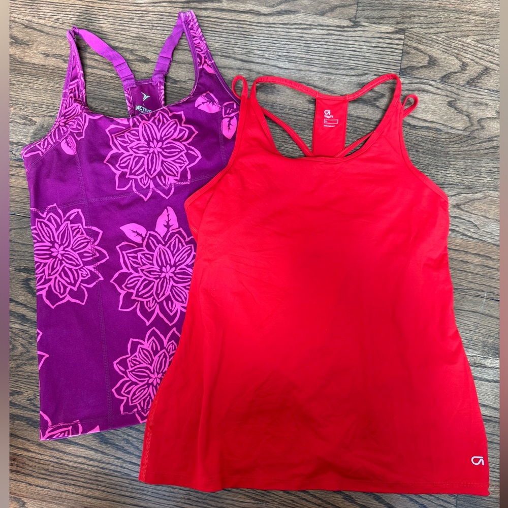 GAP & Old Navy Workout Tank Tops with Built-In Bras, Size Large